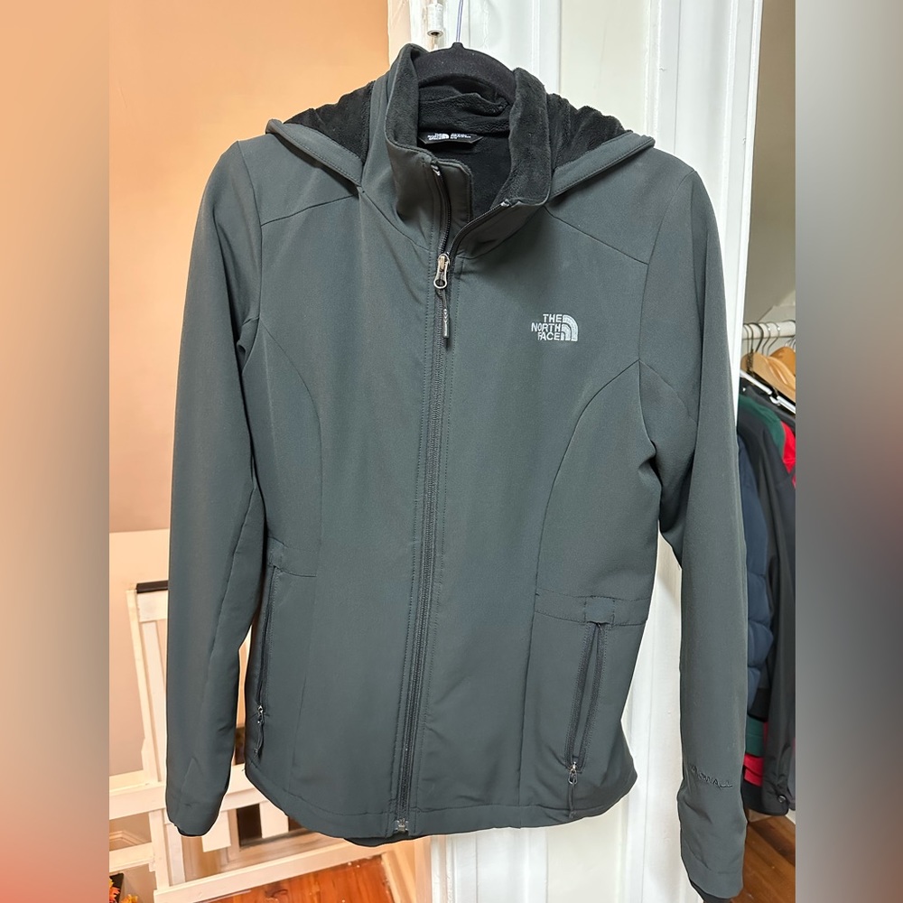 North Face woman’s jacket